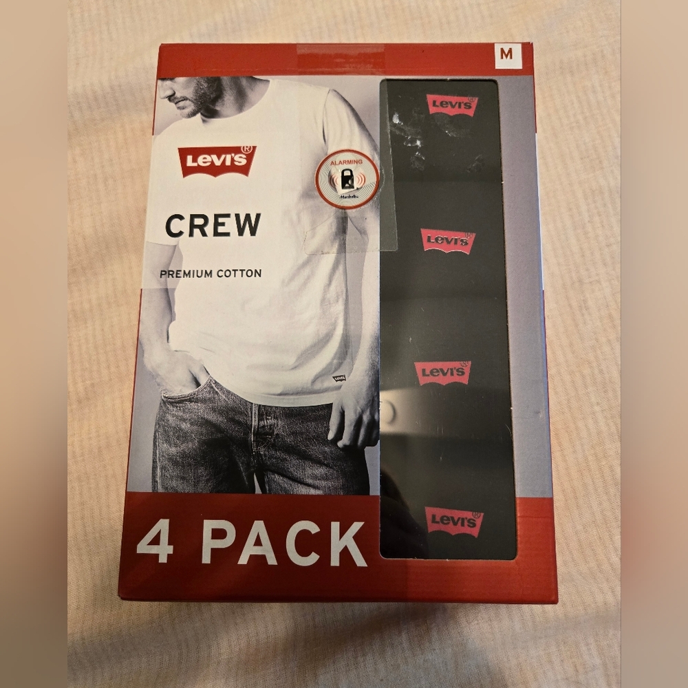 Levi's Tees
